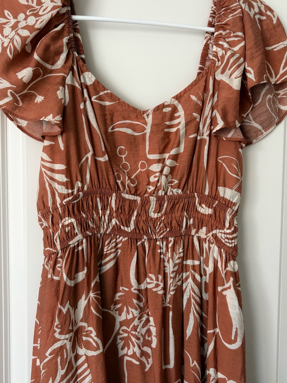 Women's Rust Floral Midi Dress with Smocked Waist